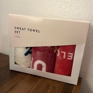 Peloton 3-Pack Sweat Towel